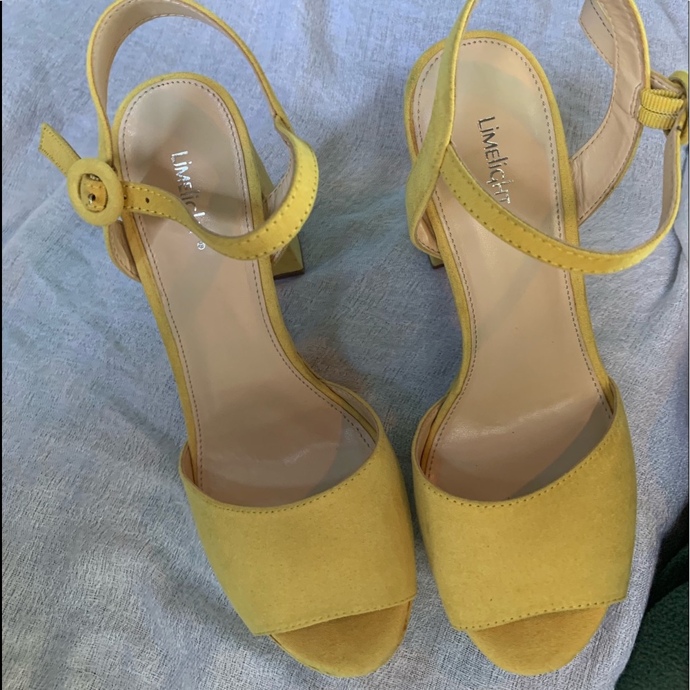 Yellow Heels - Picture 6 of 6